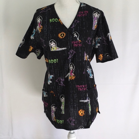 Betty Boop Tops - 🎃👻🎃Betty Boop Halloween Scrub 👀☠️